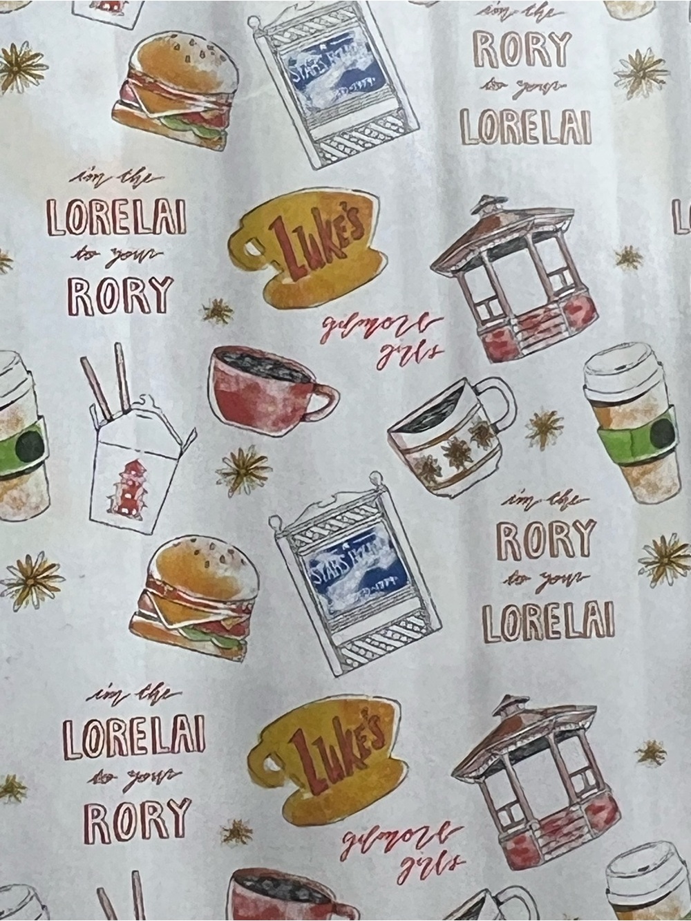 GILMORE GIRLS FABRIC SHOWER CURTAIN SET - Picture 2 of 3